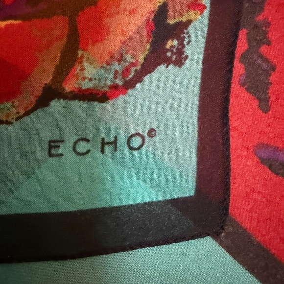 Echo Halloween Scarf – Made in Italy – Ghosts, Pumpkins, Black Cats & Witches - Picture 6 of 9